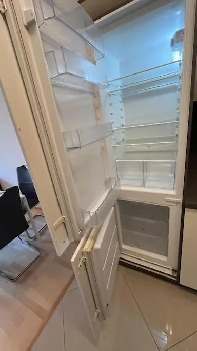 Residence Garden Tower - Parking Prague Apartment